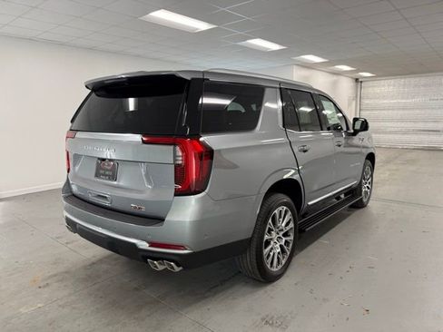 New 2026 GMC Yukon Denali w/ Sun & Power Step Package image 6