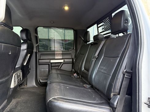 Used 2017 Ford F350 Lariat w/ Chrome Package image 11