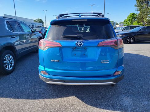 Used 2016 Toyota RAV4 Limited image 5