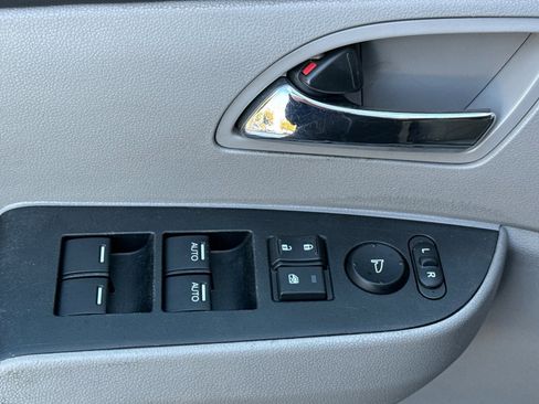 Used 2015 Honda Odyssey EX image 22