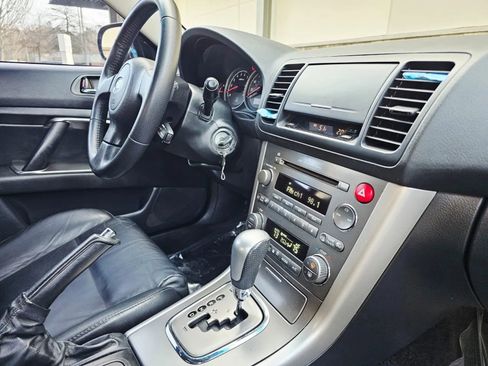 Used 2006 Subaru Legacy 2.5i Limited w/ Appearance Group 1C image 14