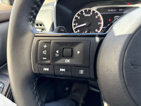 Certified 2023 Nissan Rogue SV w/ SV Premium Package image 28