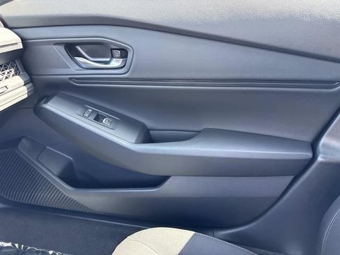 Used 2023 Honda Accord EX image 25