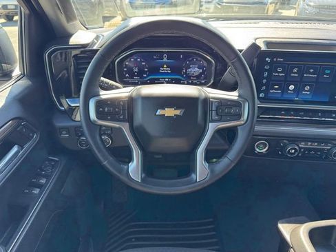 Certified 2024 Chevrolet Silverado 1500 LT image 12