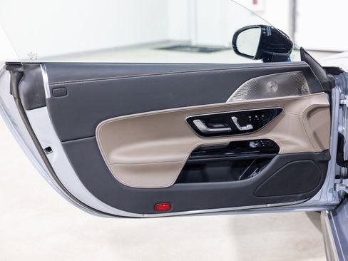 Used 2024 Mercedes-Benz AMG GT 55 image 28