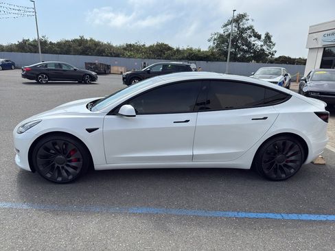 Used 2021 Tesla Model 3 Performance image 2