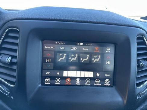 Used 2020 Jeep Compass Sport image 25