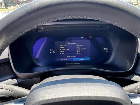 Certified 2023 Volvo XC40 Recharge Plus AWD/4WD image 27