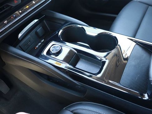 Used 2024 Buick Envision Preferred image 17