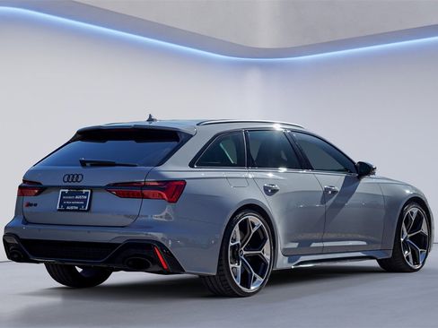 Used 2025 Audi RS 6 performance image 5