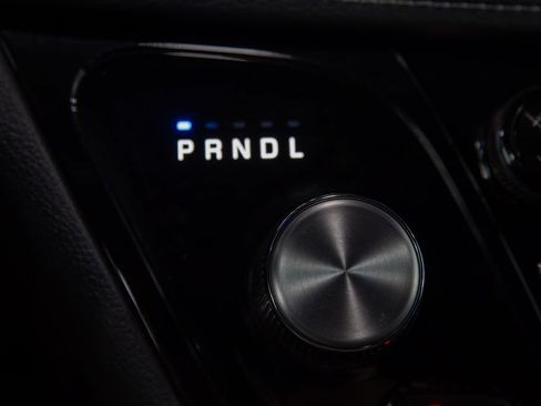 Used 2026 Chrysler Pacifica Limited w/ S Appearance Package FWD image 33