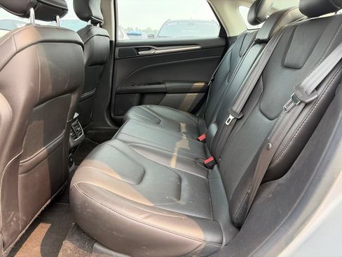 Used 2015 Ford Fusion Titanium FWD image 9
