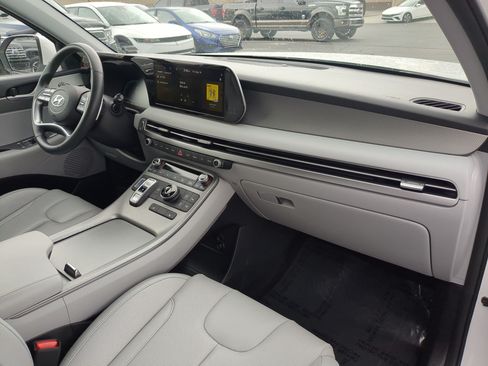 Certified 2025 Hyundai Palisade SEL AWD/4WD image 35