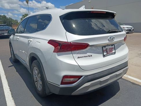 Used 2020 Hyundai Santa Fe SEL FWD image 4
