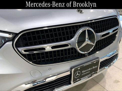 Used 2026 Mercedes-Benz GLC 300 4MATIC image 30