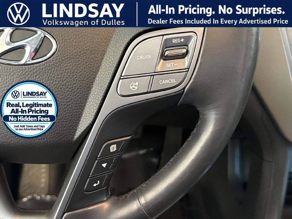 Used 2016 Hyundai Santa Fe SE w/ Option Group 03 AWD/4WD image 22