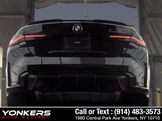 Used 2022 BMW M4 xDrive Competition w/ M Carbon Exterior Package AWD/4WD image 4