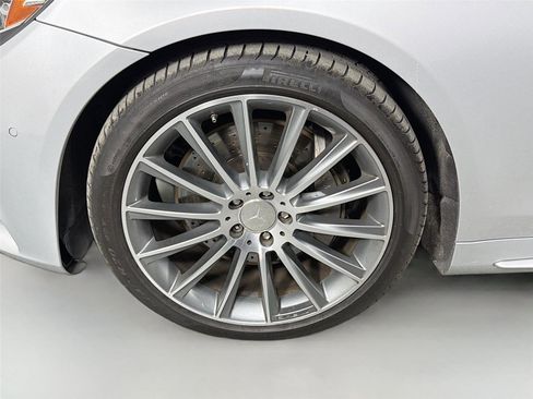Used 2015 Mercedes-Benz S 550 Sedan image 33