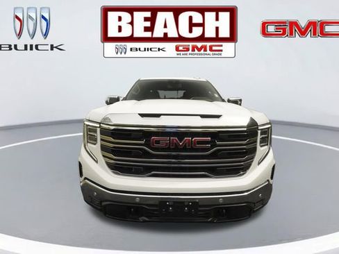 Used 2026 GMC Sierra 1500 SLT w/ SLT Premium Plus Package AWD/4WD image 8