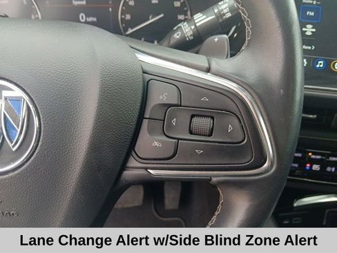 Used 2022 Buick Envision Preferred image 13