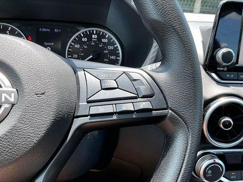 Used 2024 Nissan Sentra S FWD image 27