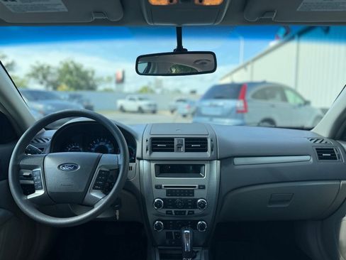 Used 2012 Ford Fusion SE FWD image 25