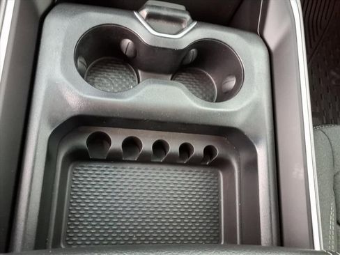 Used 2025 RAM 1500 Big Horn image 13