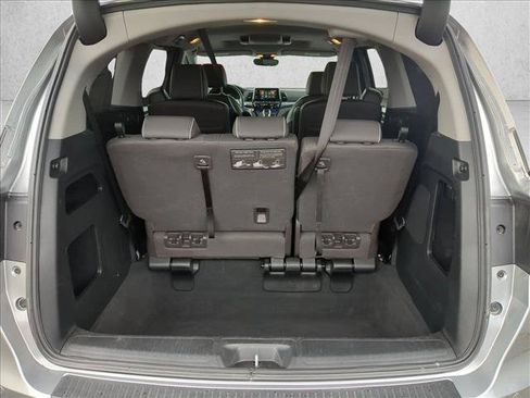 Used 2024 Honda Odyssey Elite image 6
