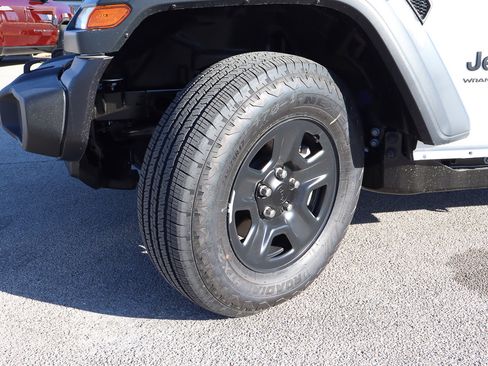 New 2026 Jeep Wrangler Sport AWD/4WD image 11