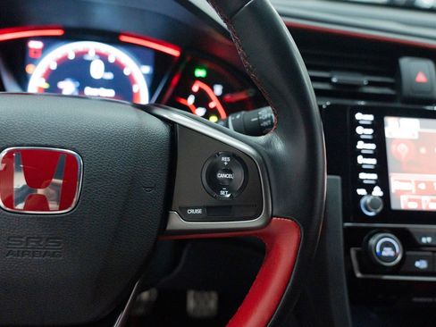 Used 2019 Honda Civic Type R image 39