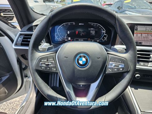 Used 2022 BMW 330e w/ Driving Assistance Package RWD image 23