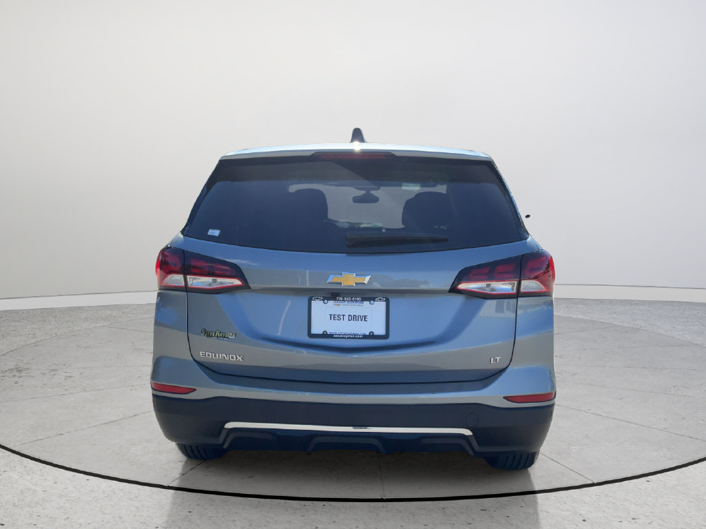 Used 2023 Chevrolet Equinox LT w/ Driver Convenience Package FWD image 7