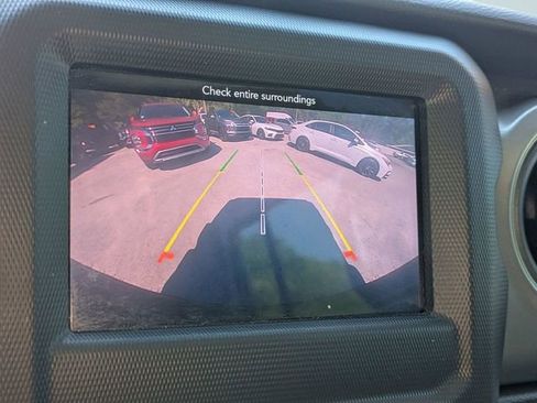 Used 2022 Jeep Wrangler Unlimited Sport image 20