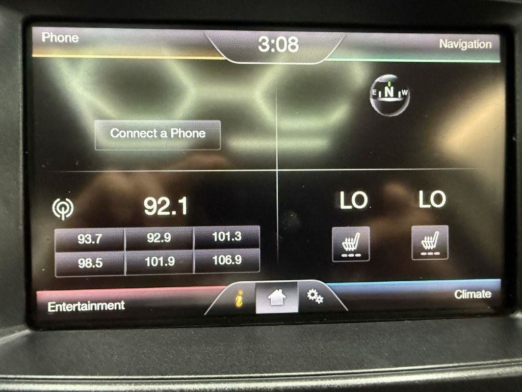 Used 2014 Ford Edge Limited w/ Equipment Group 301A AWD/4WD image 18