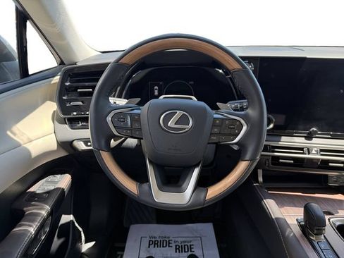 Used 2024 Lexus RX 350 Premium AWD/4WD image 12