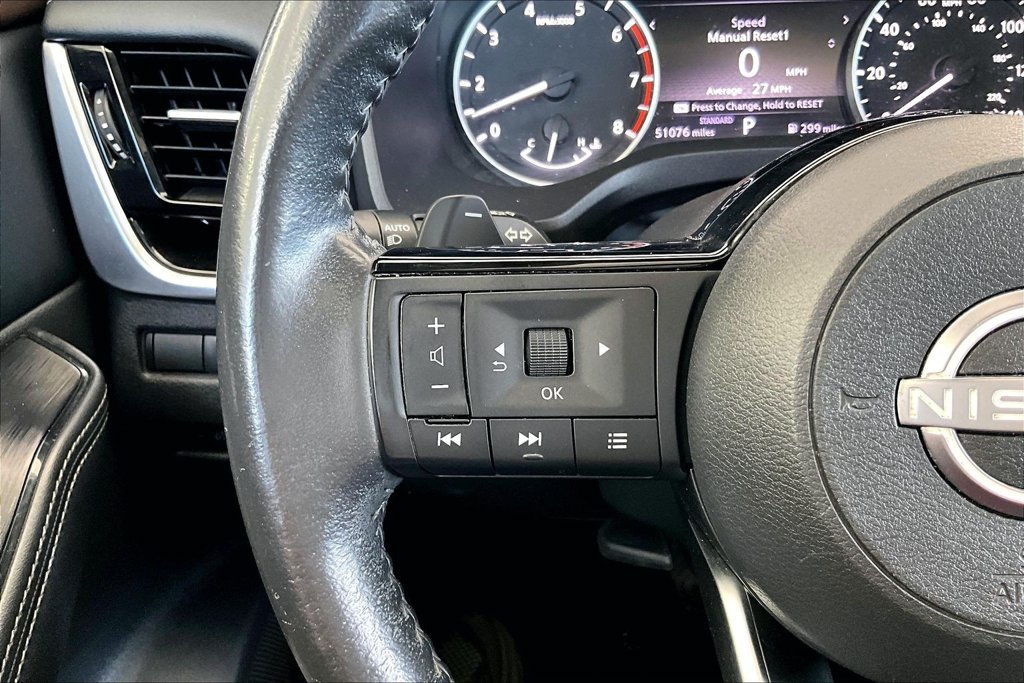 Used 2022 Nissan Rogue SL w/ SL Premium Package FWD image 11