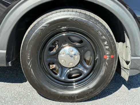 Used 2022 Ford Explorer 4WD Police Interceptor image 28