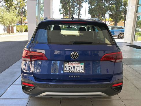 Certified 2023 Volkswagen Taos S FWD image 4