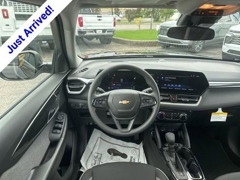 New 2026 Chevrolet TrailBlazer LT FWD image 26