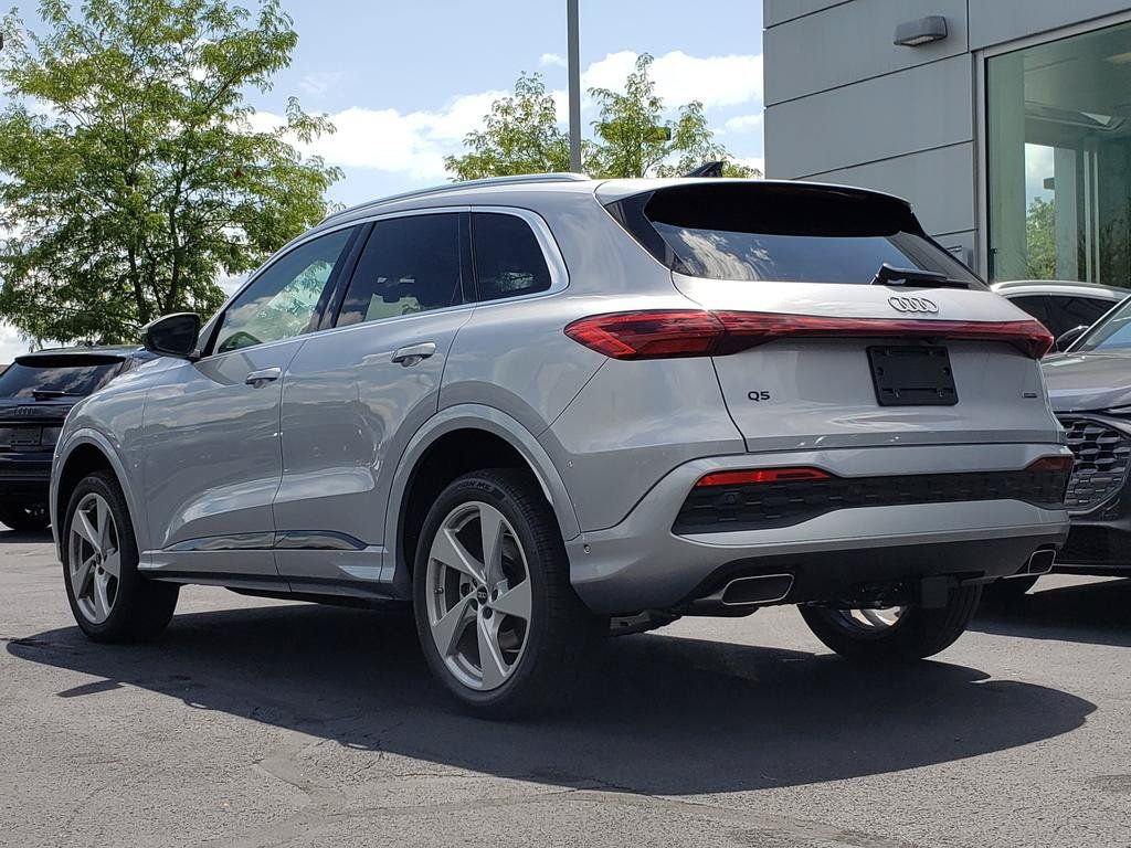 New 2026 Audi Q5 Premium Plus AWD/4WD image 3
