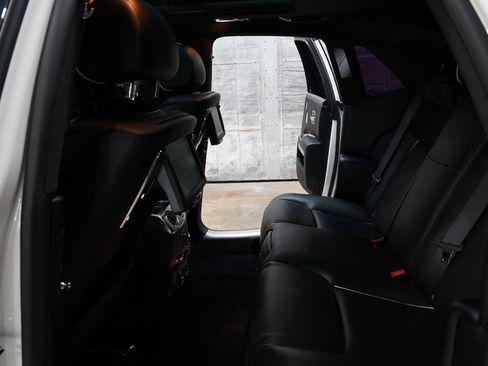 Used 2015 Rolls-Royce Ghost image 44