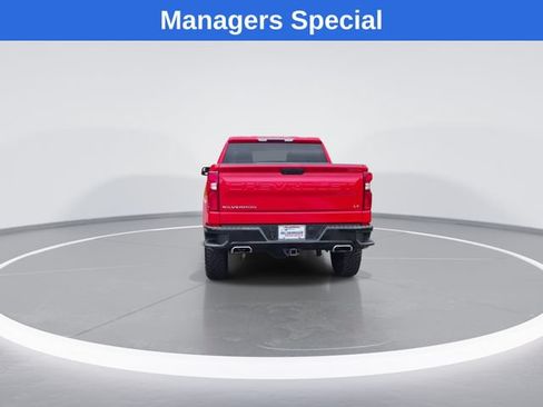 Used 2019 Chevrolet Silverado 1500 LT Trail Boss w/ Convenience Package AWD/4WD image 7