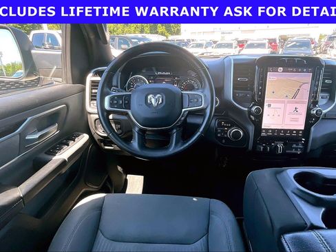 Used 2023 RAM 1500 Big Horn AWD/4WD image 5