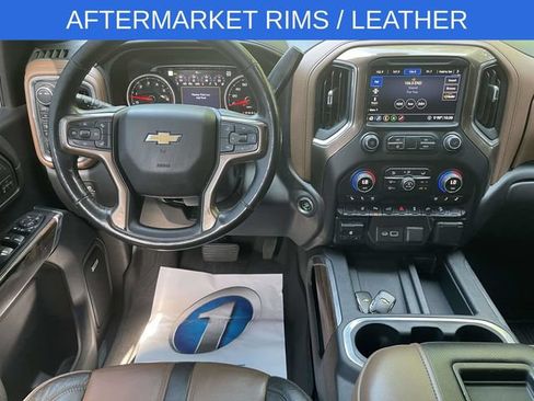 Used 2020 Chevrolet Silverado 2500 High Country w/ Technology Package AWD/4WD image 13
