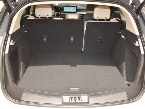 New 2026 Lincoln Corsair Premiere FWD image 35