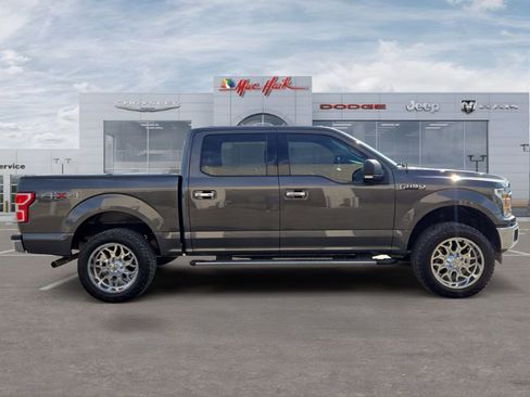 Used 2018 Ford F150 XLT w/ Equipment Group 302A Luxury AWD/4WD image 6