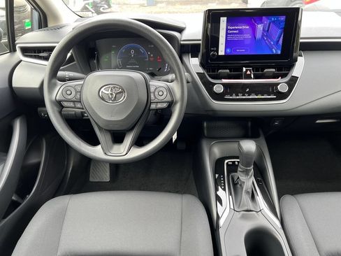 New 2026 Toyota Corolla LE FWD image 30