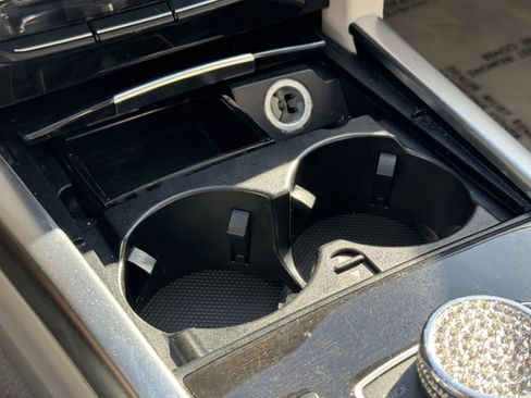 Used 2014 Mercedes-Benz E 350 Sedan image 48