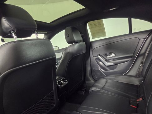 Used 2023 Mercedes-Benz CLA 250 image 25