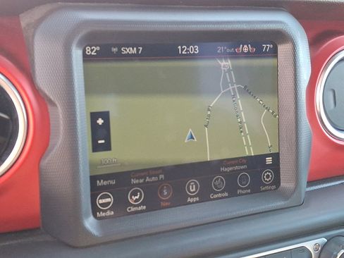 Used 2021 Jeep Wrangler Unlimited Rubicon image 16